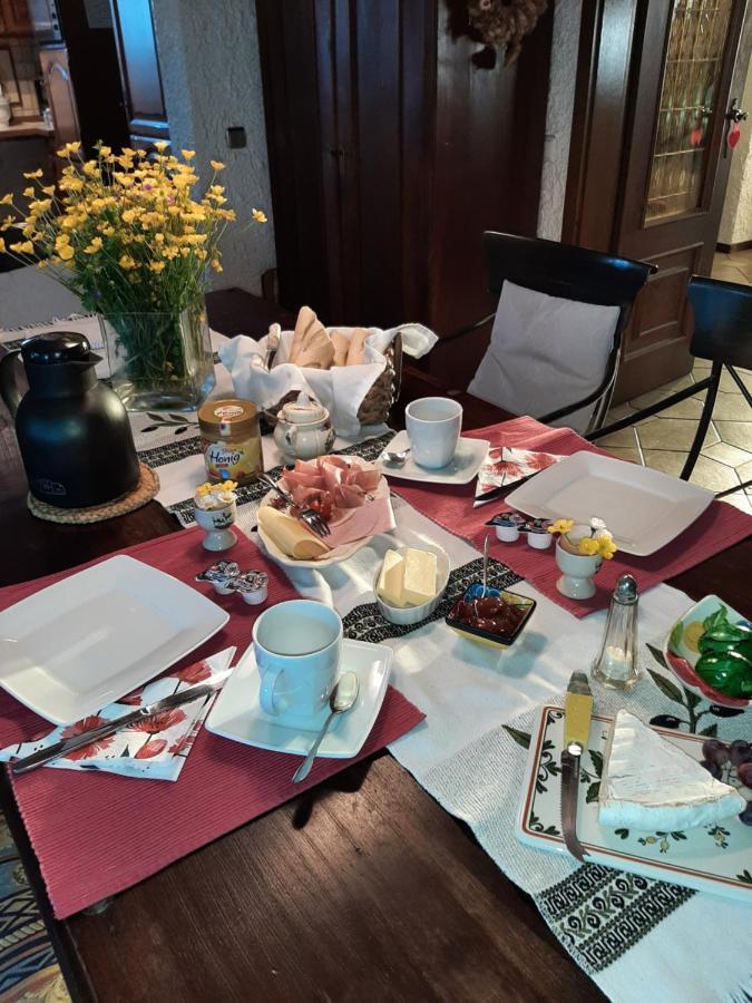 Grosses Gemuetliches Zimmer Mit Eigener Dusche Und Sauna Auf Wunsch Rheinstetten Extérieur photo